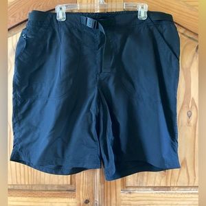 Women’s REI black UPF 50+ athletic shorts size 18W